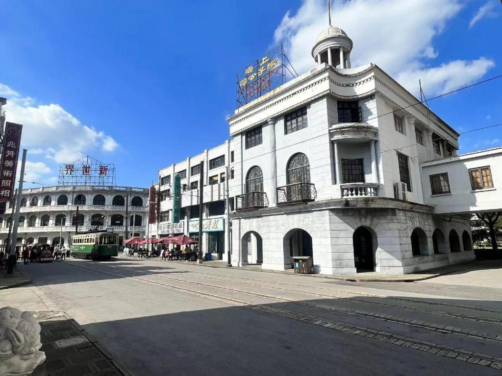 Jinglai Hotel Шанхай Екстериор снимка