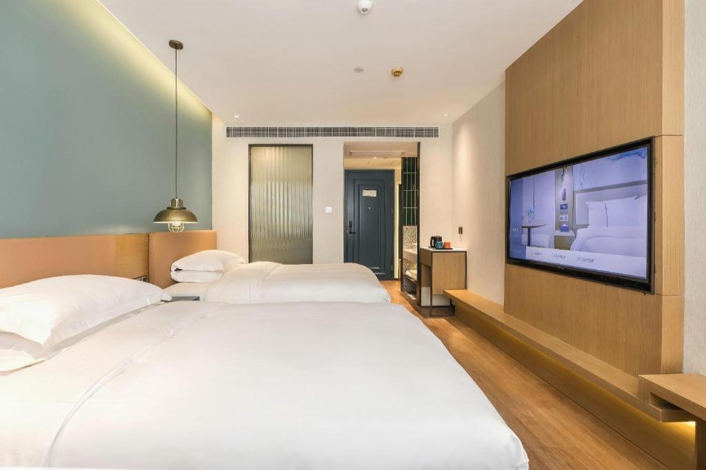 Jinglai Hotel Шанхай Екстериор снимка